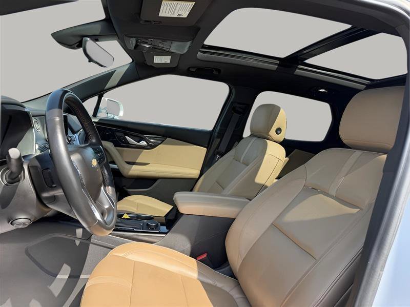 Used 2020 Chevrolet Blazer Premier w/ Driver Confidence II Package FWD image 19