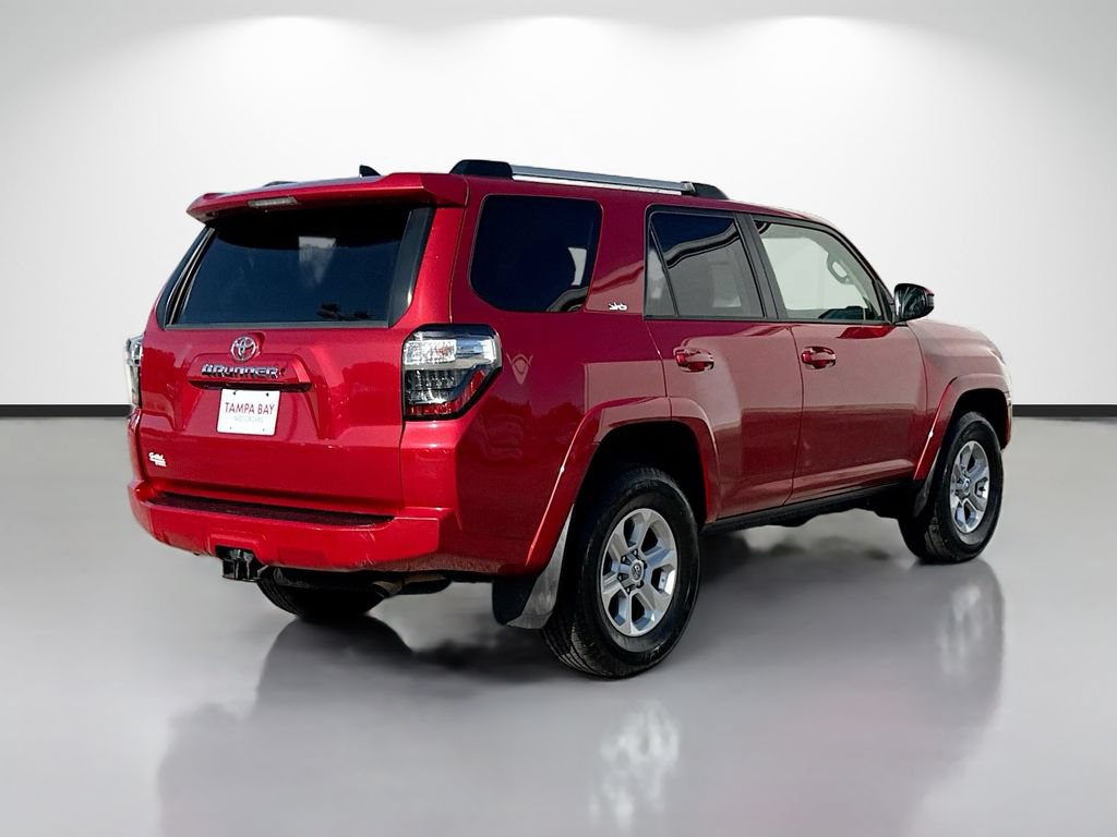 Used 2021 Toyota 4Runner SR5 AWD/4WD image 3