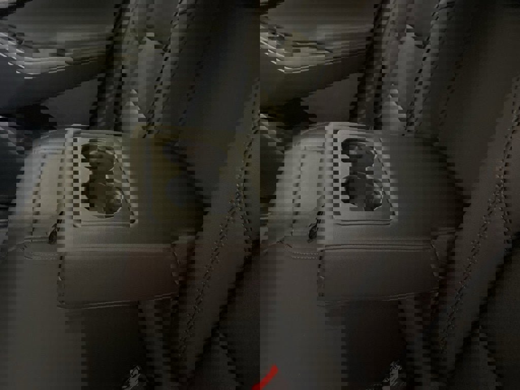 New 2026 Chevrolet Equinox LT w/ Convenience Package II image 29