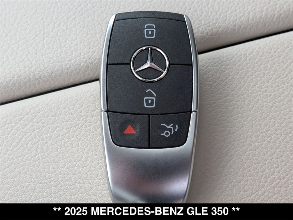 Certified 2025 Mercedes-Benz GLE 350 4MATIC image 29