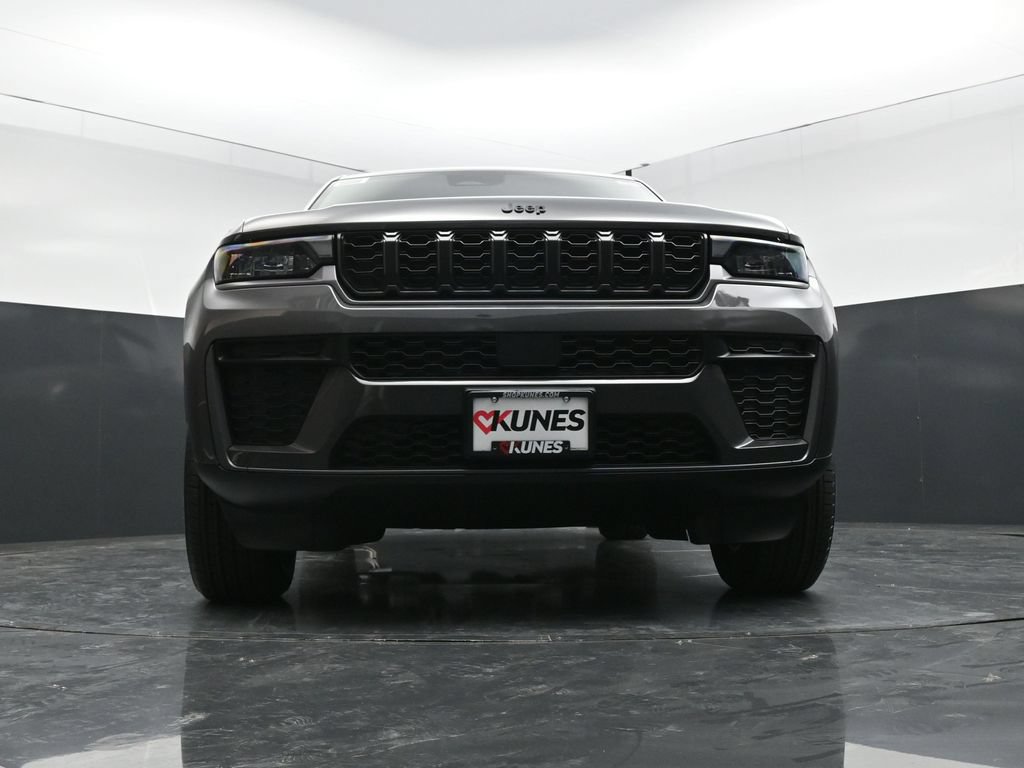 New 2026 Jeep Grand Cherokee Altitude AWD/4WD image 25