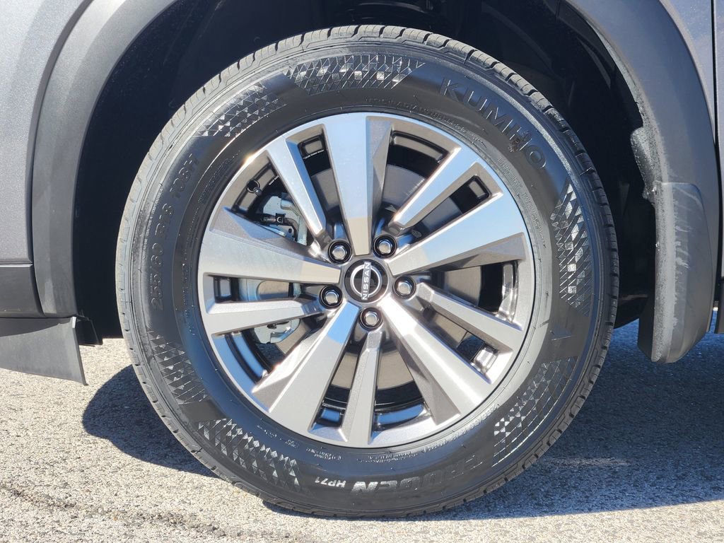 New 2026 Nissan Pathfinder SL image 7
