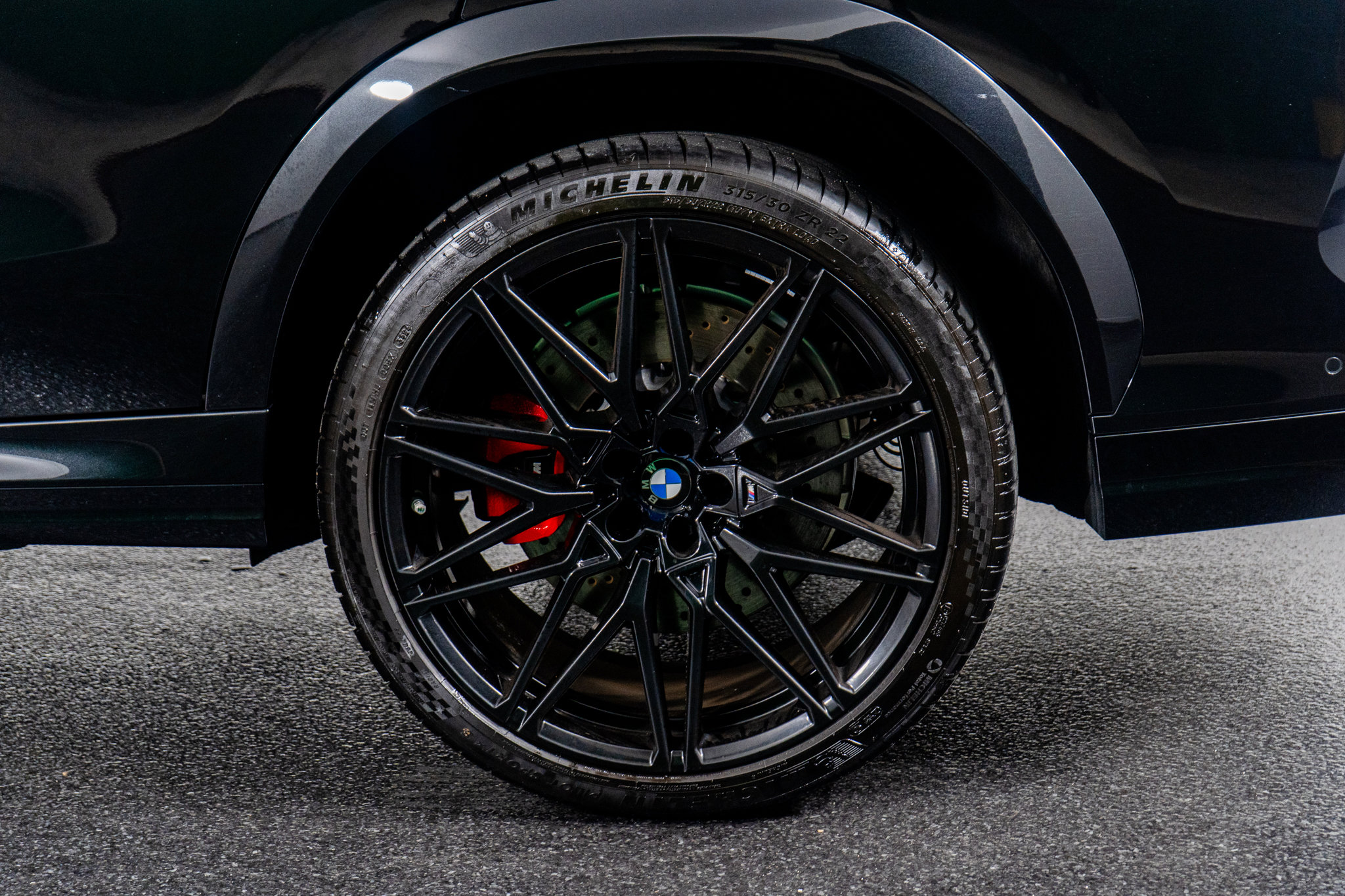 Used 2025 BMW X6 M Competition image 17