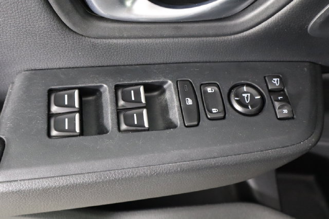 Used 2025 Honda Pilot TrailSport image 21