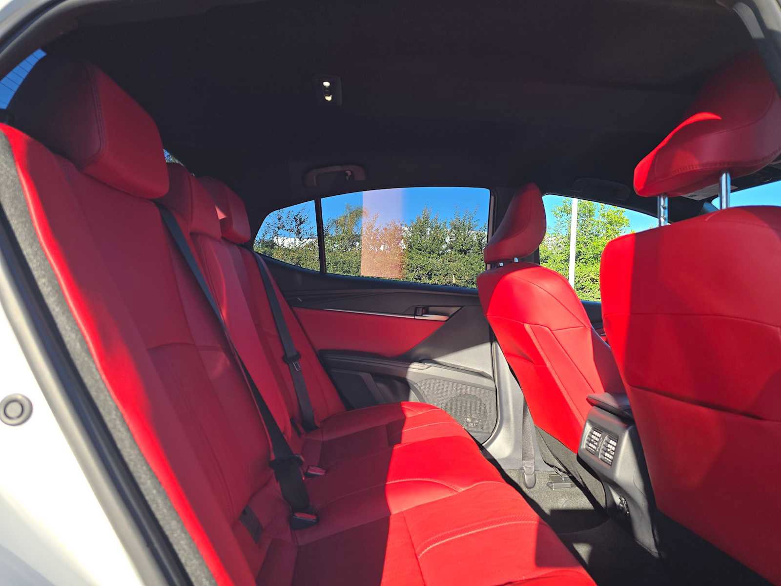 Used 2025 Toyota Camry XSE image 12