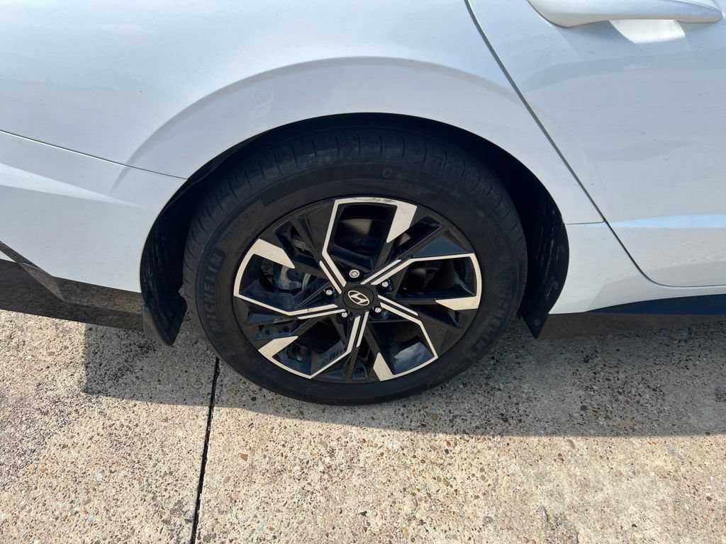 Used 2024 Hyundai Sonata SEL FWD image 17
