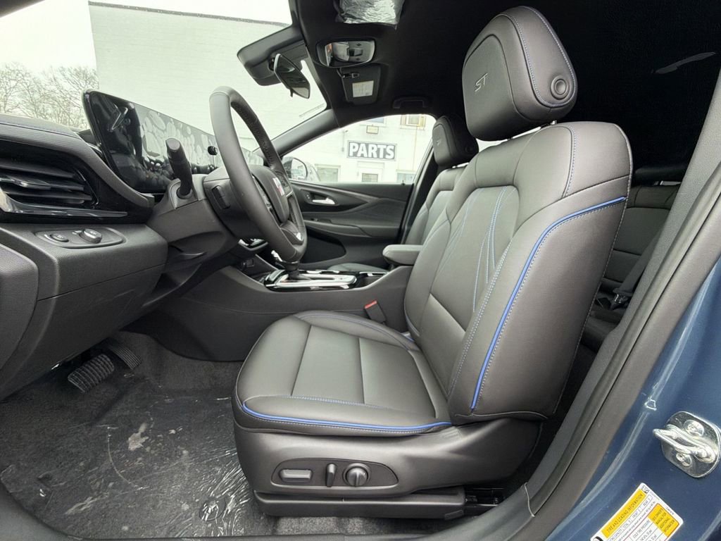 New 2026 Buick Envista Sport Touring w/ Convenience I Package image 13