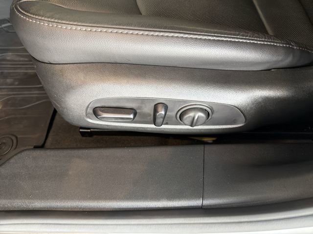 Certified 2021 Chevrolet Malibu Premier image 21