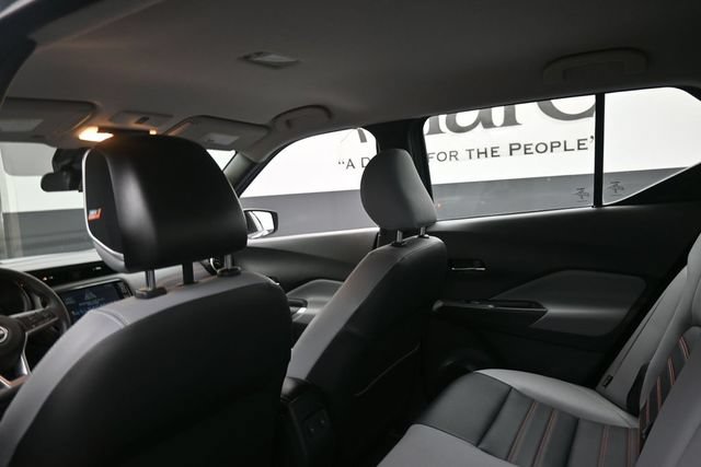 Used 2023 Nissan Kicks SR w/ SR Premium Package FWD image 24
