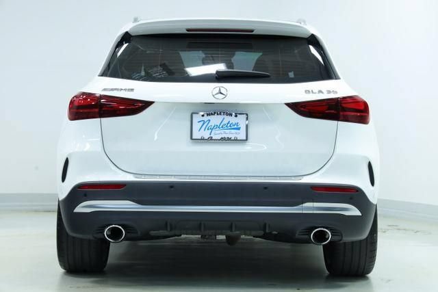 Used 2024 Mercedes-Benz GLA 35 AMG 4MATIC image 6