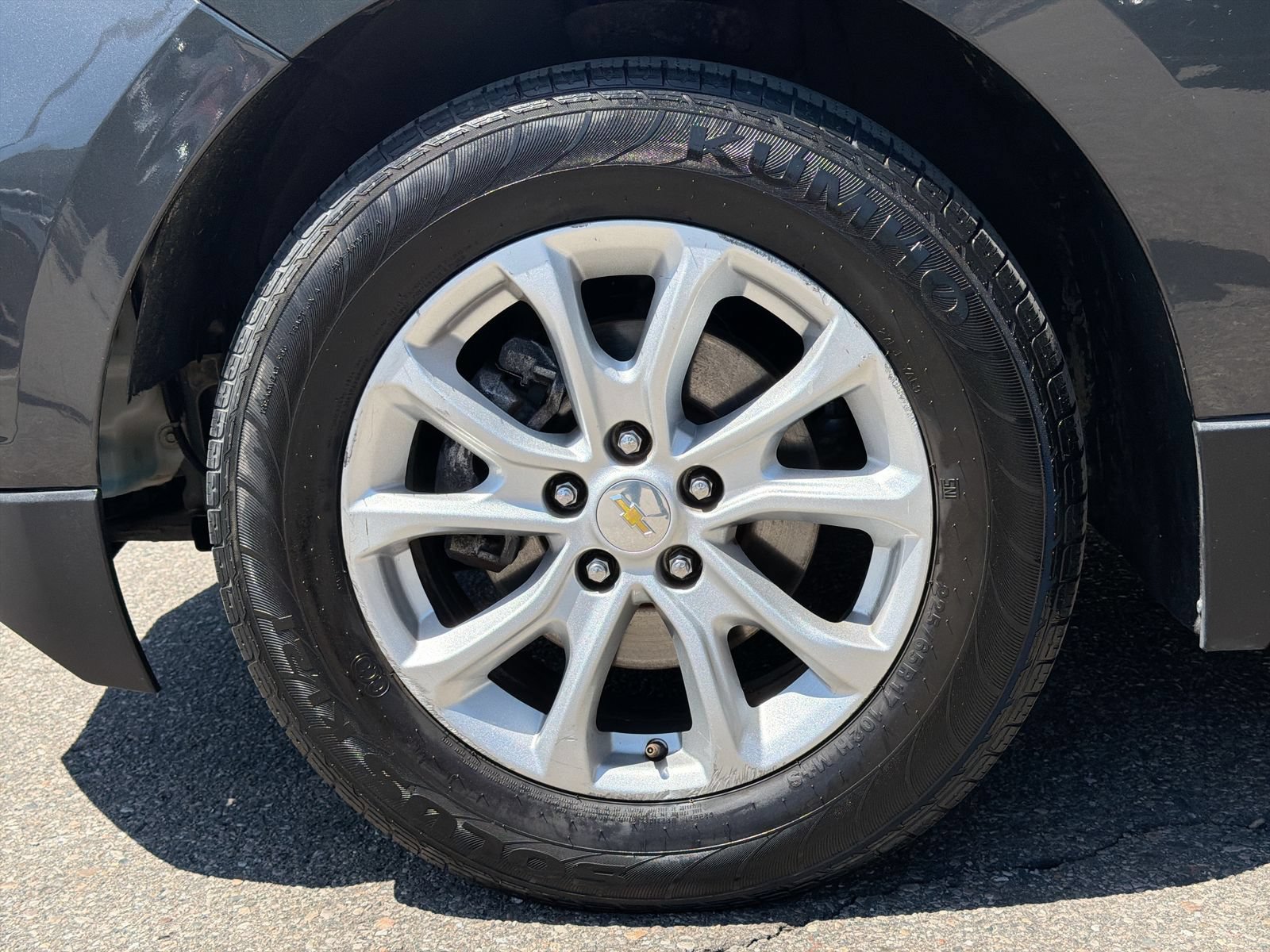 Used 2018 Chevrolet Equinox LT FWD image 15