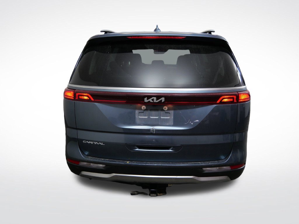 Used 2023 Kia Carnival SX FWD image 4