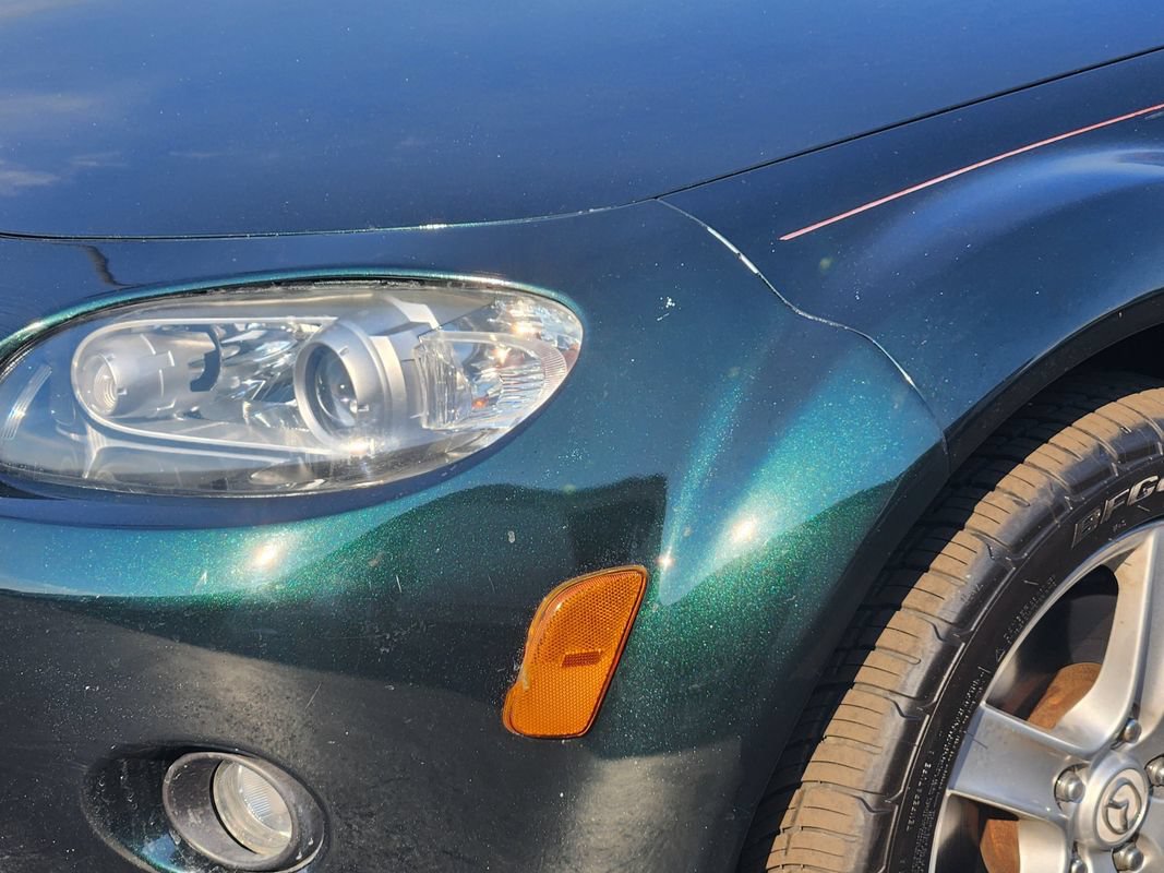 Used 2008 MAZDA MX-5 Miata Sport RWD image 10