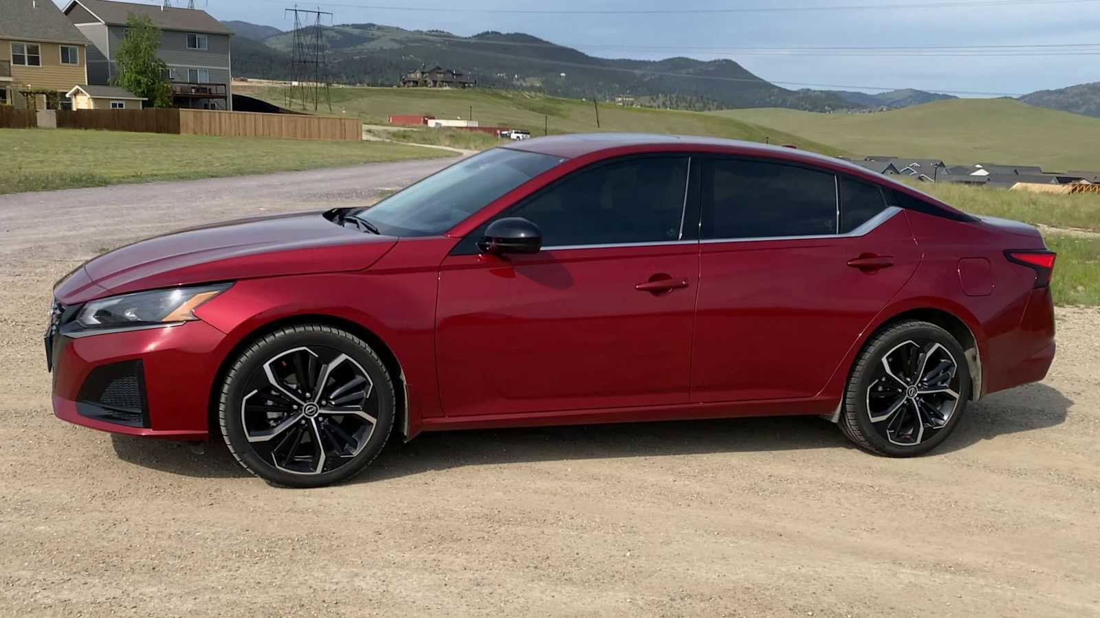 Used 2023 Nissan Altima 2.5 SR w/ SR Premium Package AWD/4WD image 5
