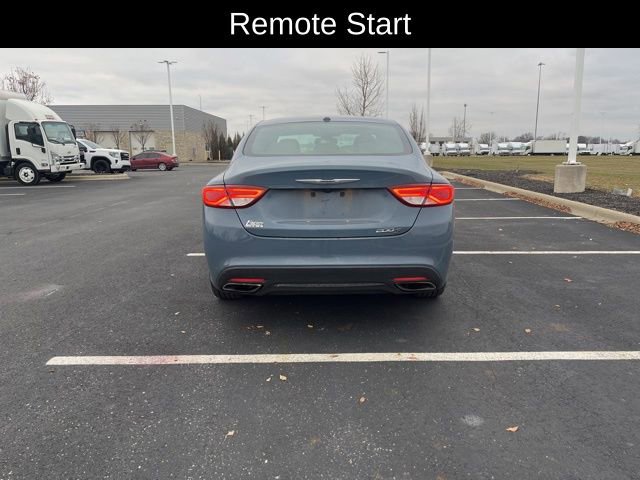 Used 2015 Chrysler 200 S w/ Comfort Group image 8