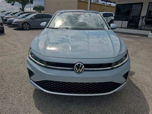 New 2026 Volkswagen Jetta SE FWD image 2