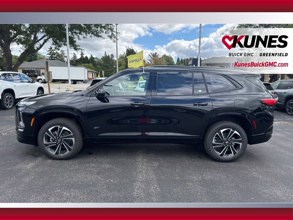 New 2026 Buick Enclave Sport Touring w/ LPO, Floor Liner Package image 8