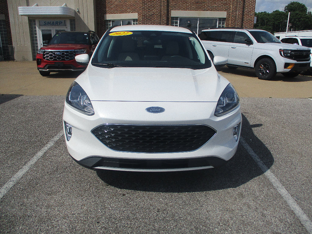 Used 2022 Ford Escape SEL FWD image 2