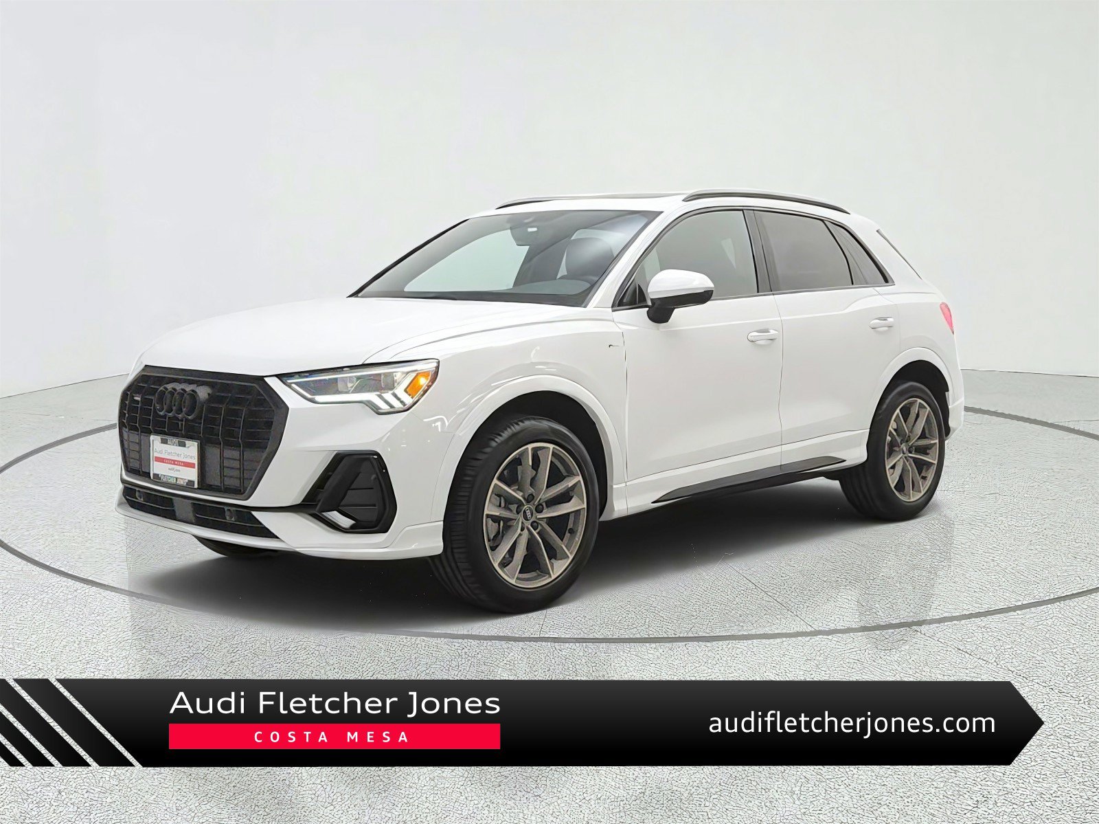 Used 2025 Audi Q3 2.0T Premium w/ Convenience Package