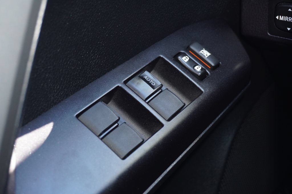 Used 2018 Toyota RAV4 LE w/ All Weather Liner Package FWD image 14