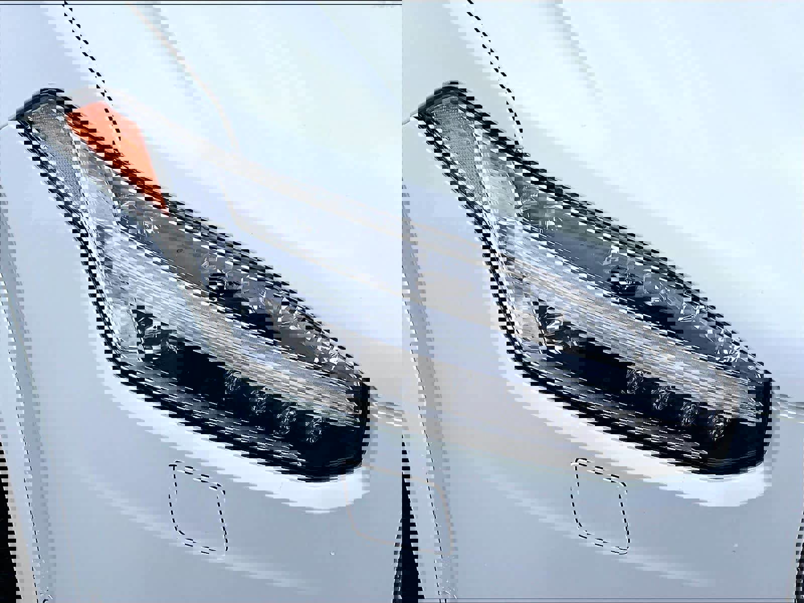 Used 2023 Volvo XC90 B6 Ultimate w/ Protection Package Premier image 31