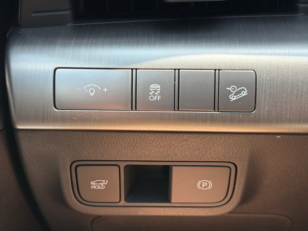 New 2026 Hyundai Kona Limited FWD image 28