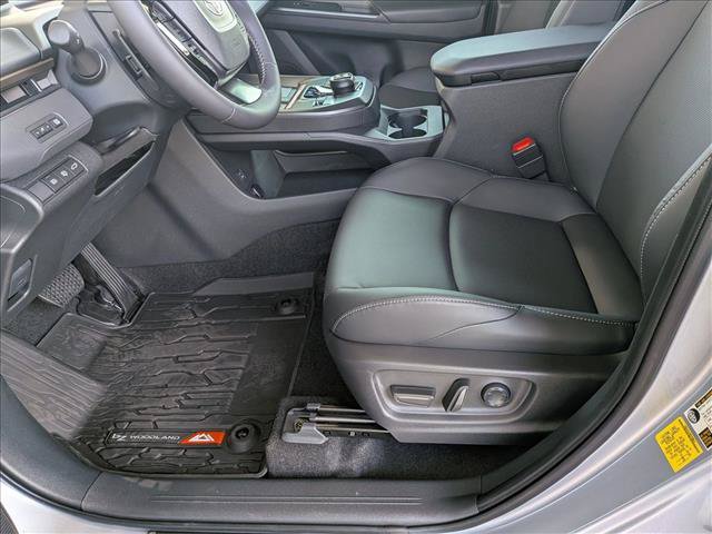 New 2026 Toyota bZ Woodland AWD/4WD image 4