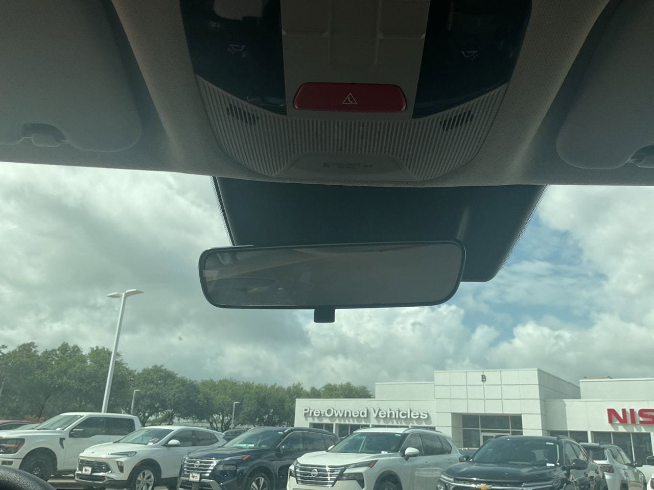 Used 2025 Kia K4 FWD image 15