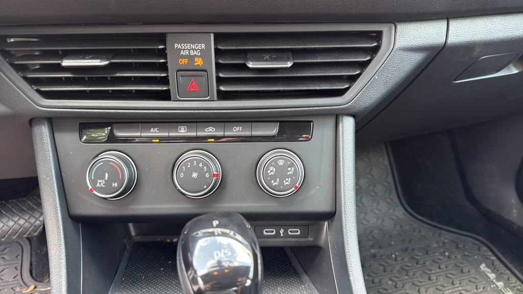 Used 2023 Volkswagen Jetta S FWD image 22