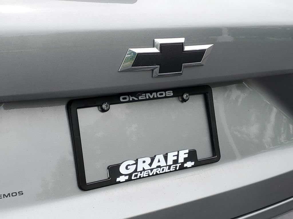 Used 2024 Chevrolet Trax RS w/ Sunroof Package FWD image 31