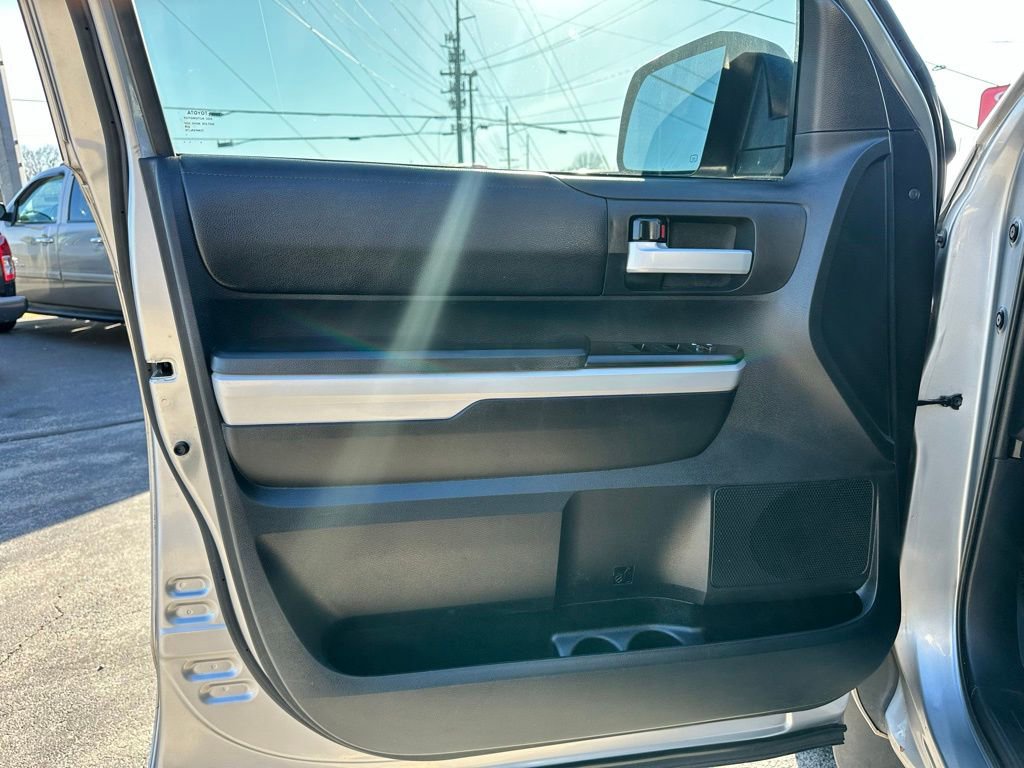 Used 2018 Toyota Tundra SR5 w/ SR5 Upgrade Package image 14