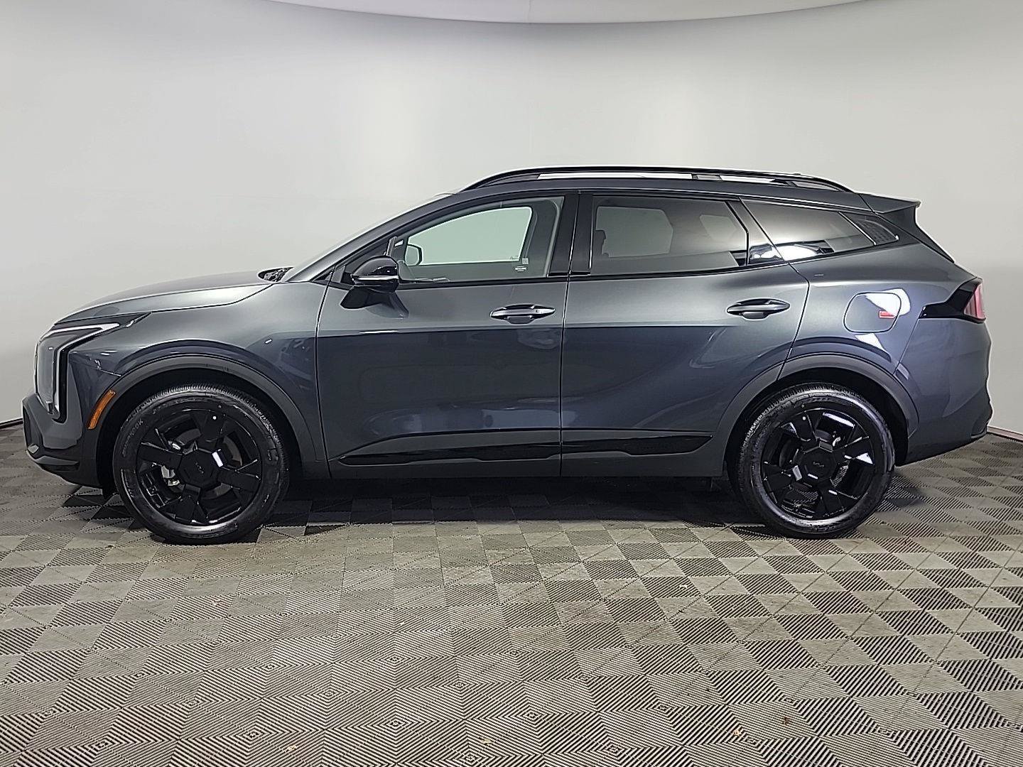 Certified 2026 Kia Sportage X-Line AWD/4WD image 11