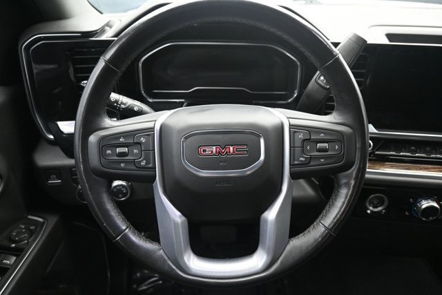 Used 2022 GMC Sierra 1500 SLE AWD/4WD image 17
