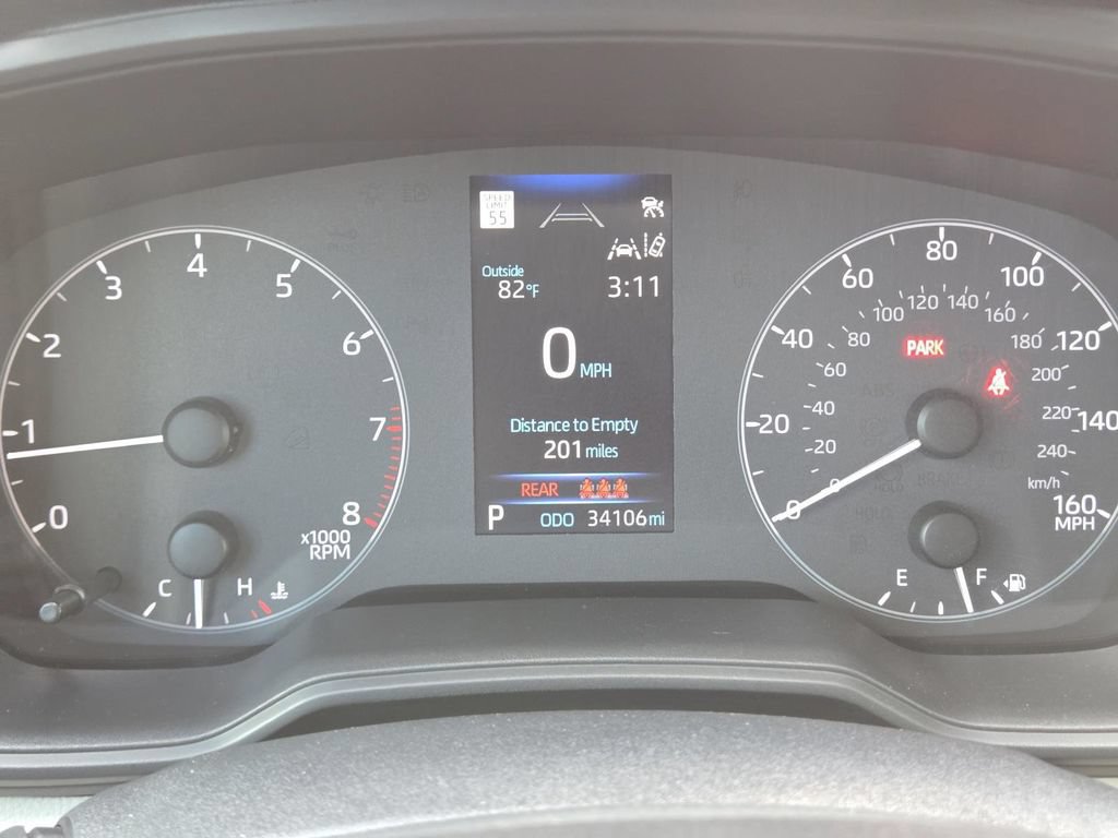 Used 2025 Toyota Corolla LE w/ Convenience Package FWD image 23