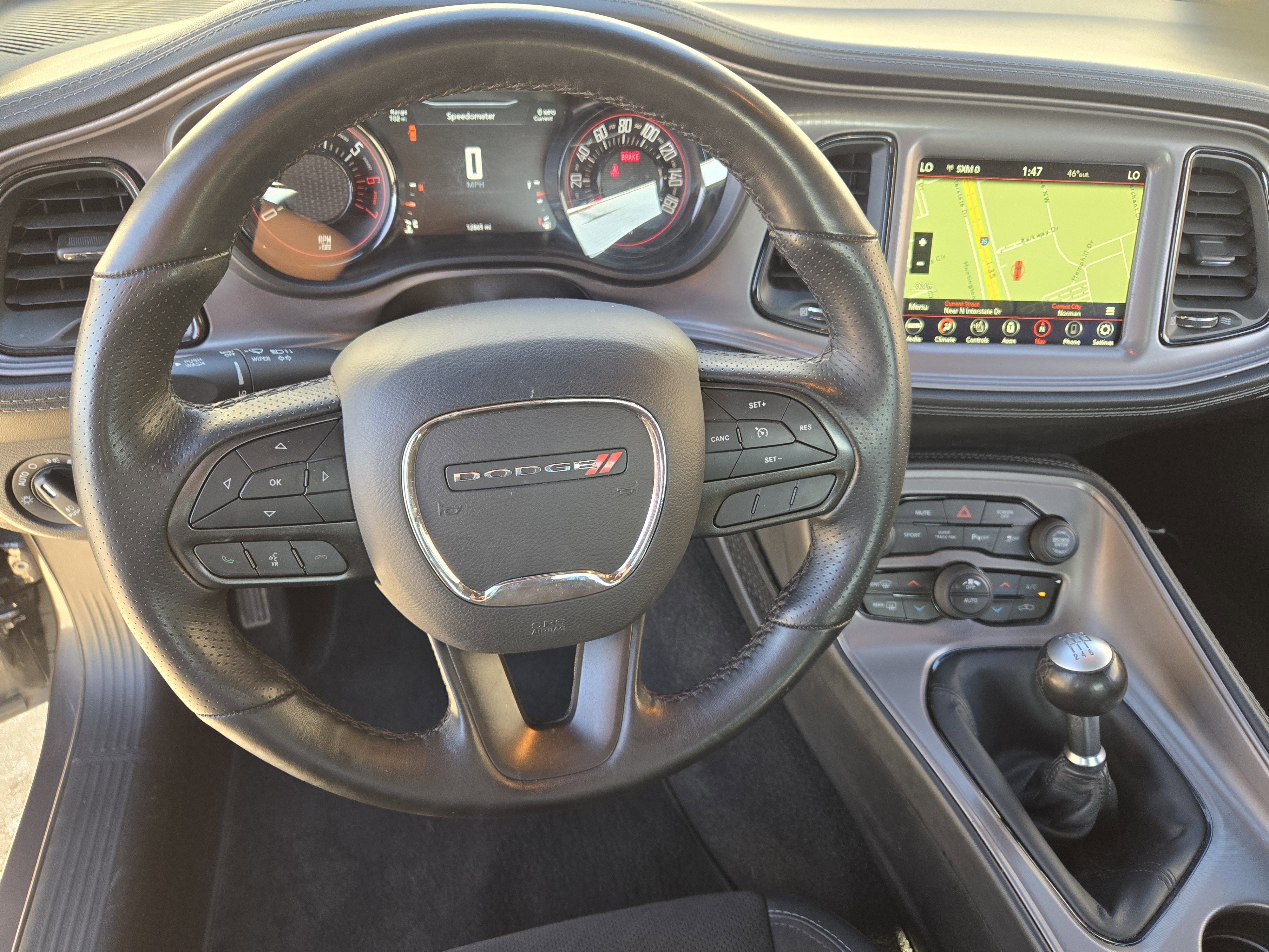 Used 2023 Dodge Challenger R/T w/ Plus Package image 28