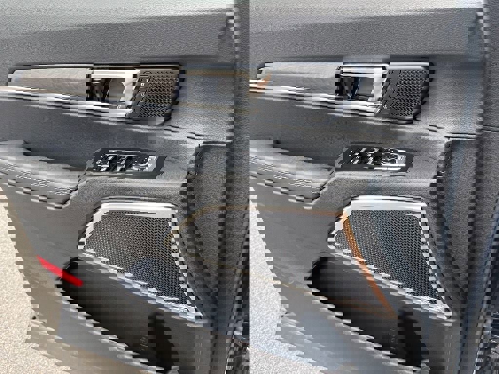 Used 2024 Kia Telluride SX X-Line image 17