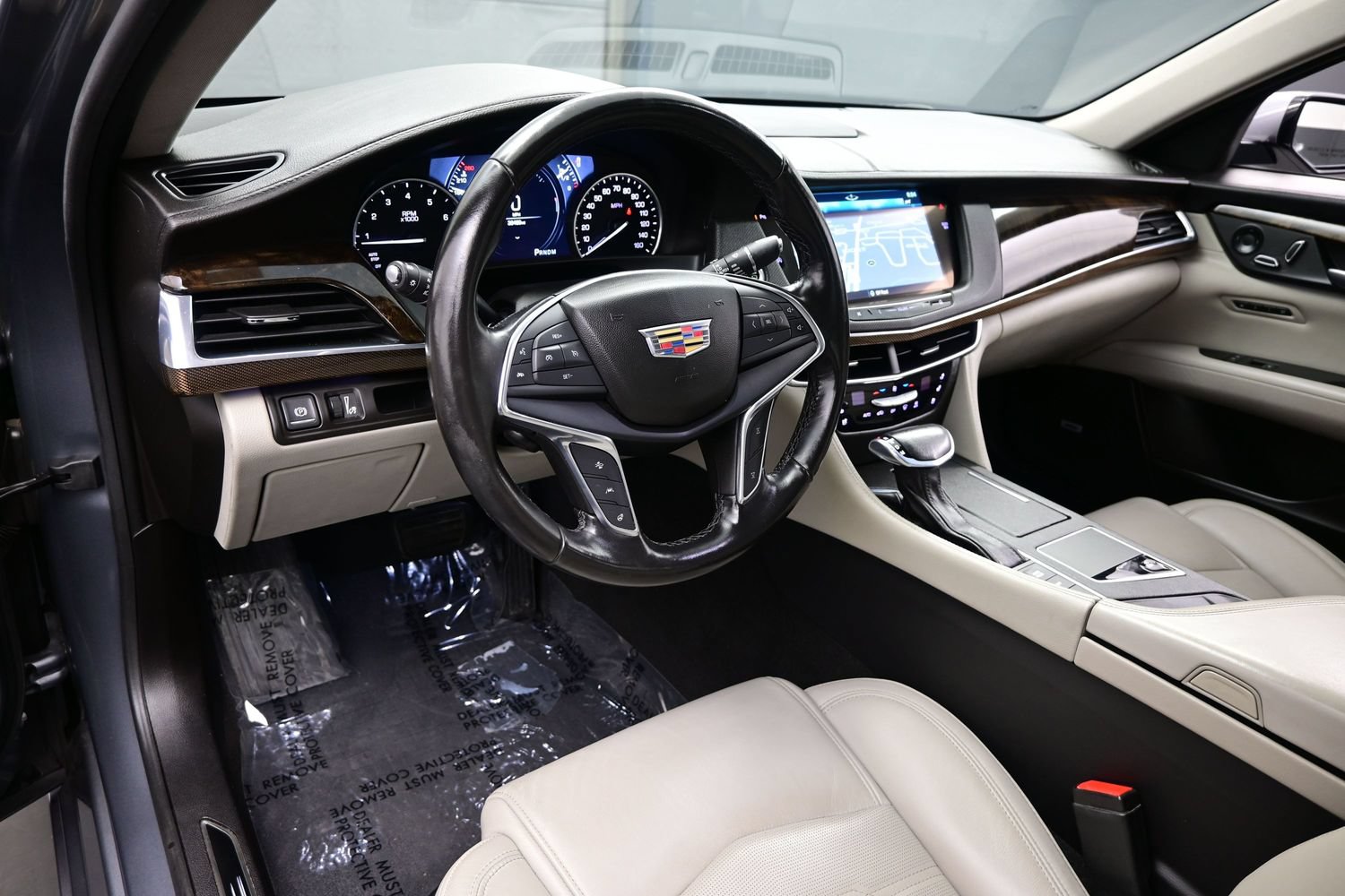 Used 2018 Cadillac CT6 Luxury AWD/4WD image 12