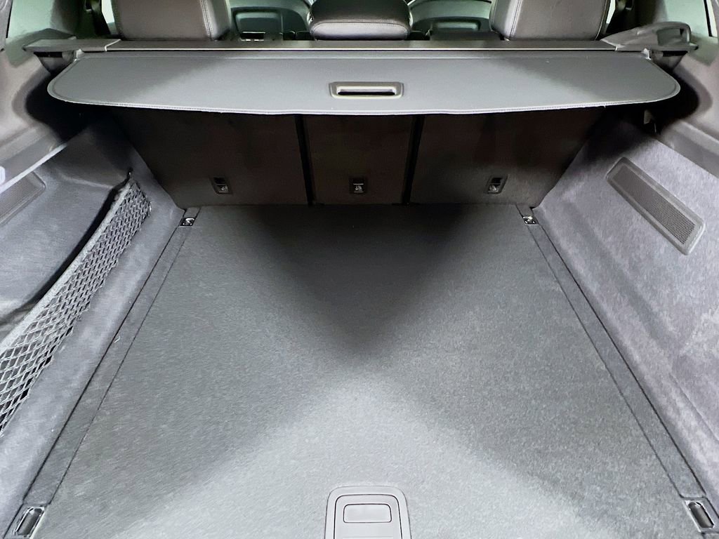 New 2026 Porsche Cayenne image 28