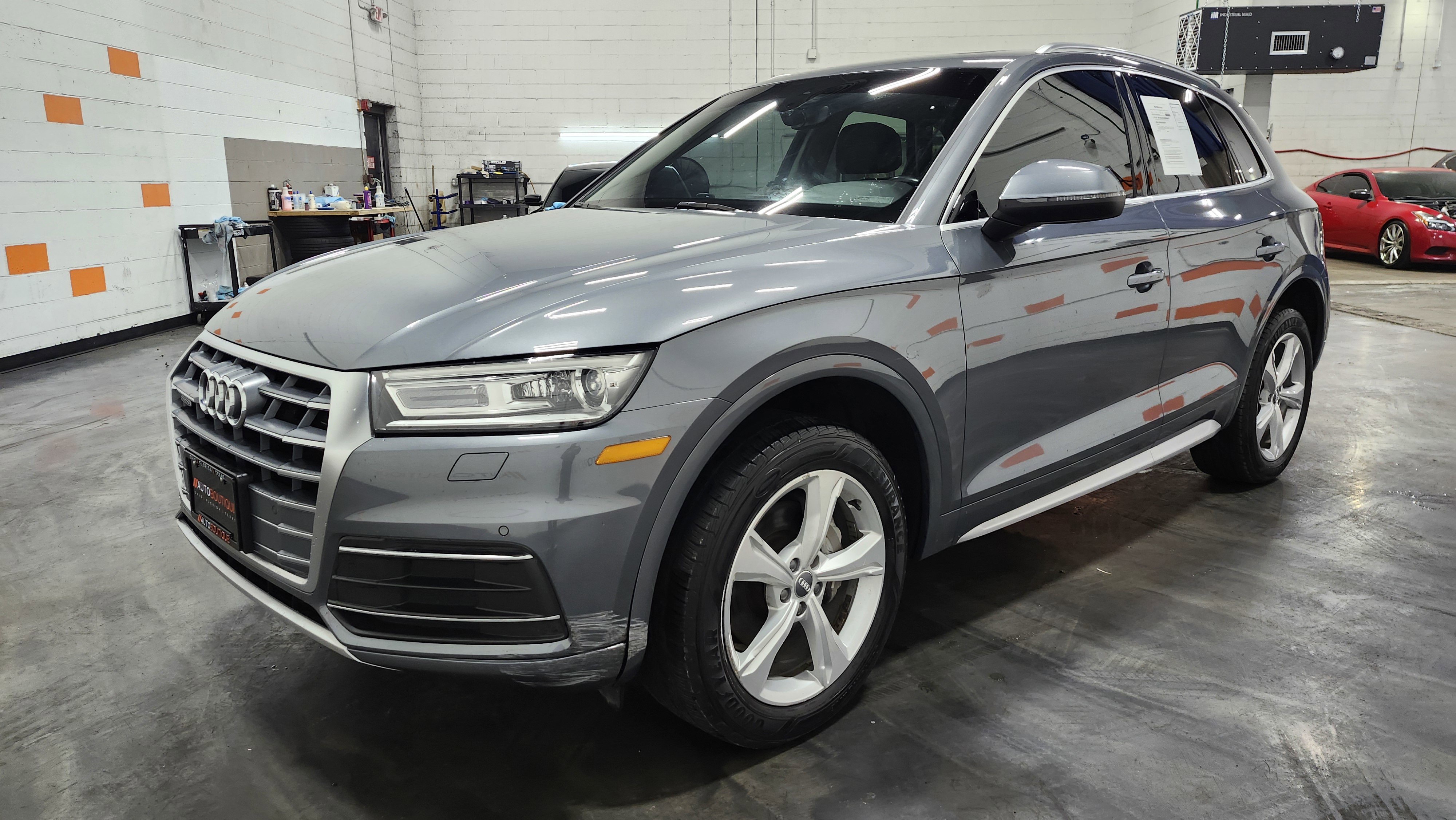 Used 2020 Audi Q5 Premium w/ Convenience Package image 15