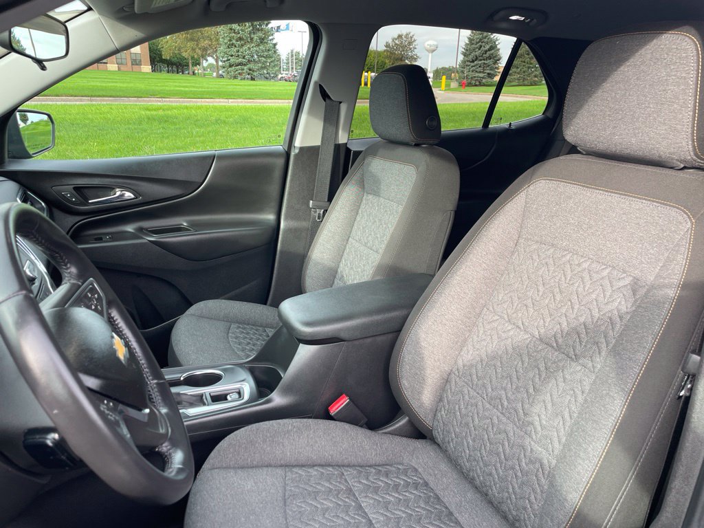 Used 2022 Chevrolet Equinox LT AWD/4WD image 11
