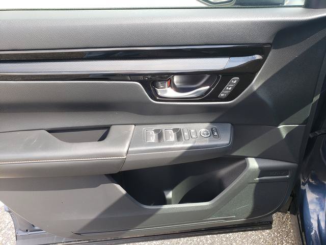 Used 2025 Honda CR-V Sport Touring image 11