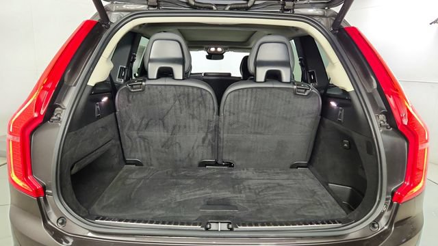 Certified 2023 Volvo XC90 B5 Plus w/ Protection Package Premier AWD/4WD image 39
