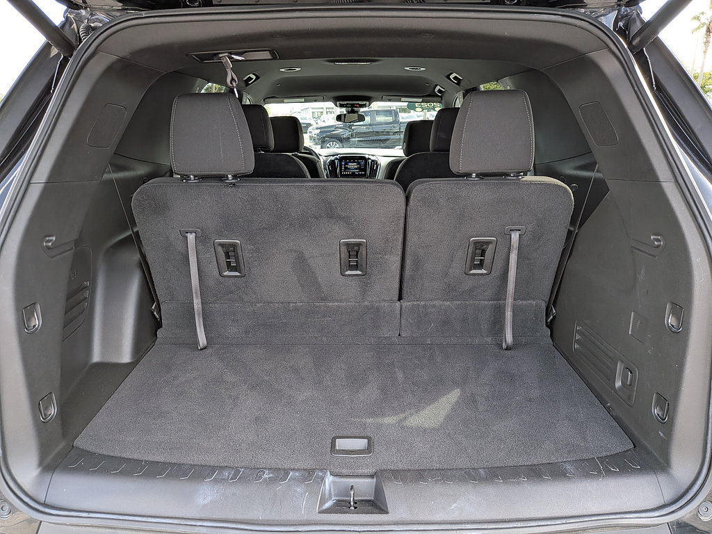 Certified 2023 Chevrolet Traverse LT FWD image 12