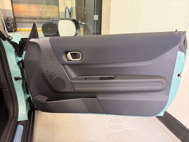 Used 2026 MINI Cooper S FWD image 21
