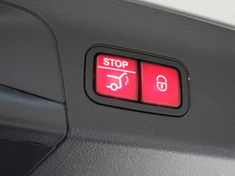 Used 2022 Mercedes-Benz GLS 450 4MATIC image 38