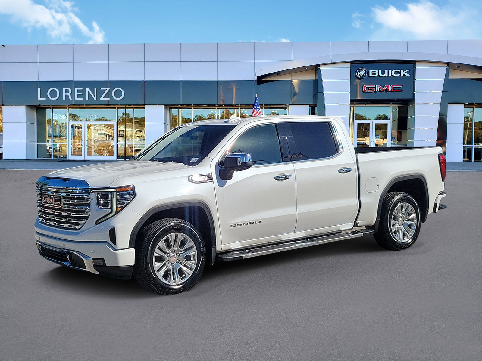 Used 2024 GMC Sierra 1500 Denali w/ Technology Package image 1