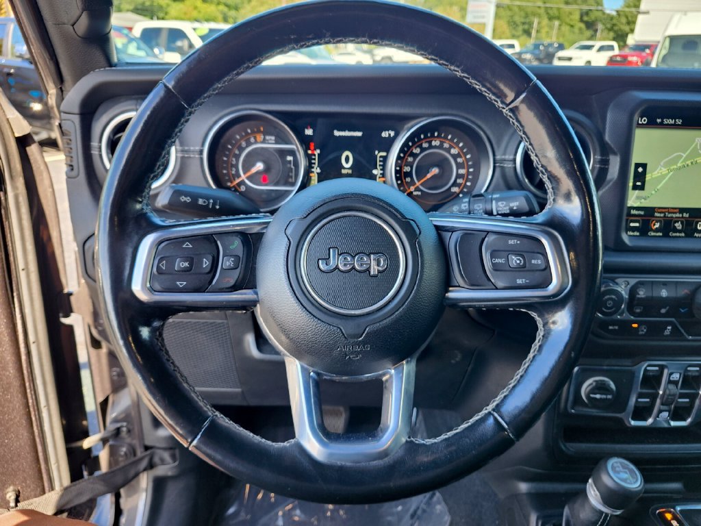 Used 2021 Jeep Wrangler Unlimited Sahara AWD/4WD image 27
