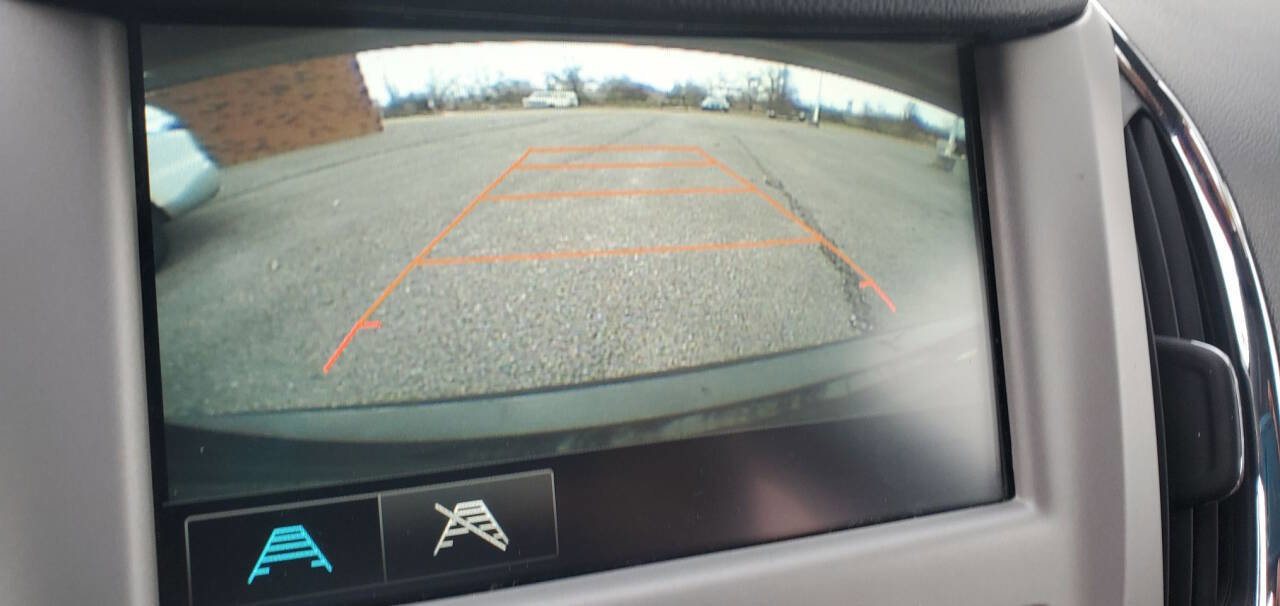 Used 2018 Chevrolet Cruze LS image 17