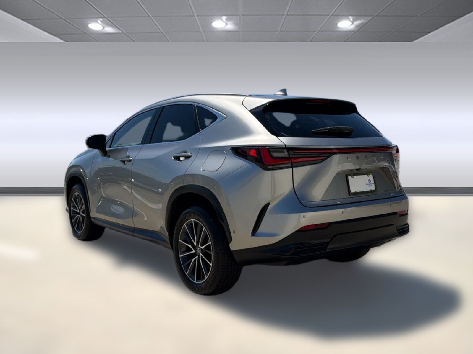Used 2024 Lexus NX 350h AWD w/ Vision Package image 3