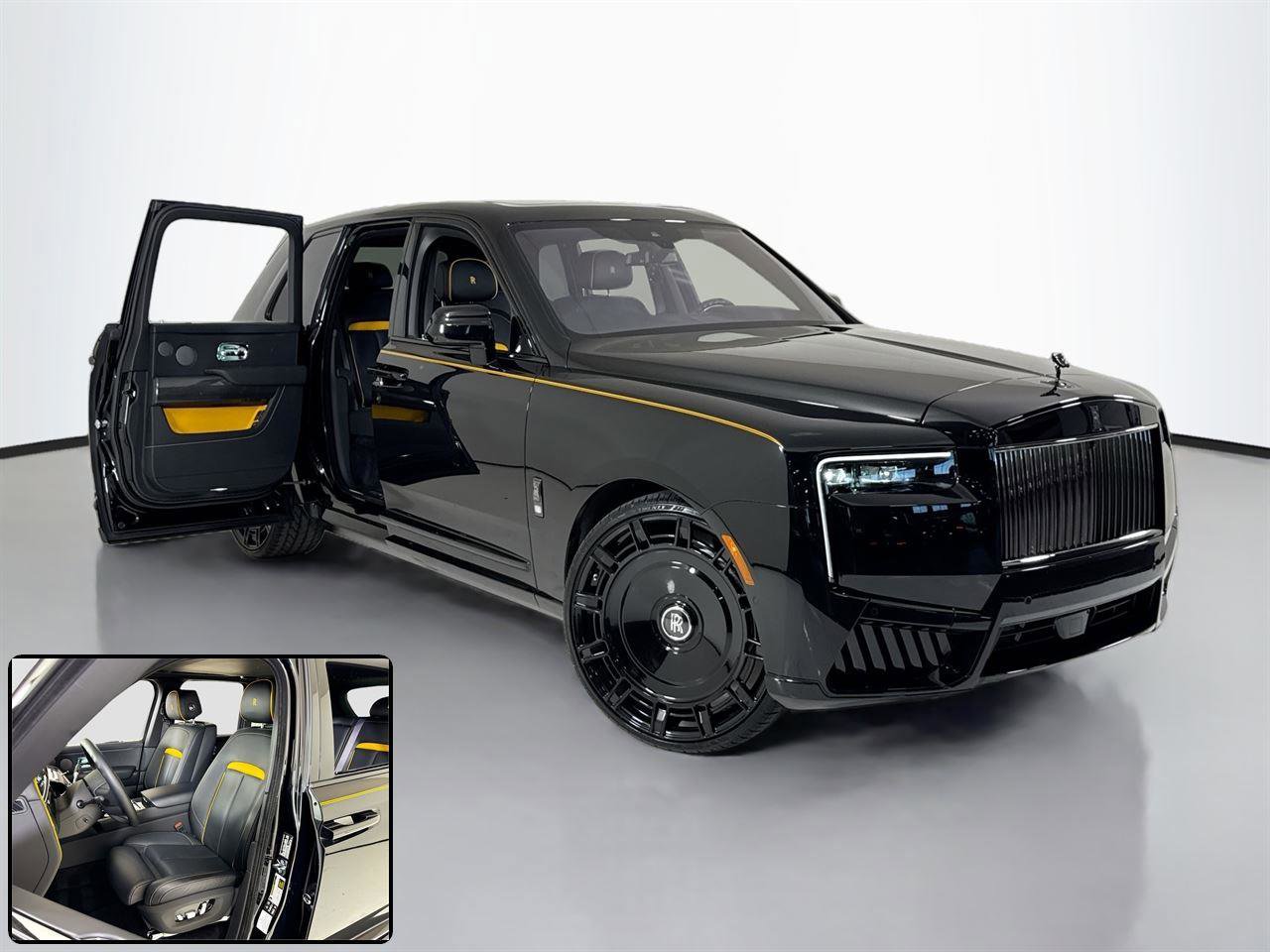 Used 2025 Rolls-Royce Cullinan Black Badge AWD/4WD image 2
